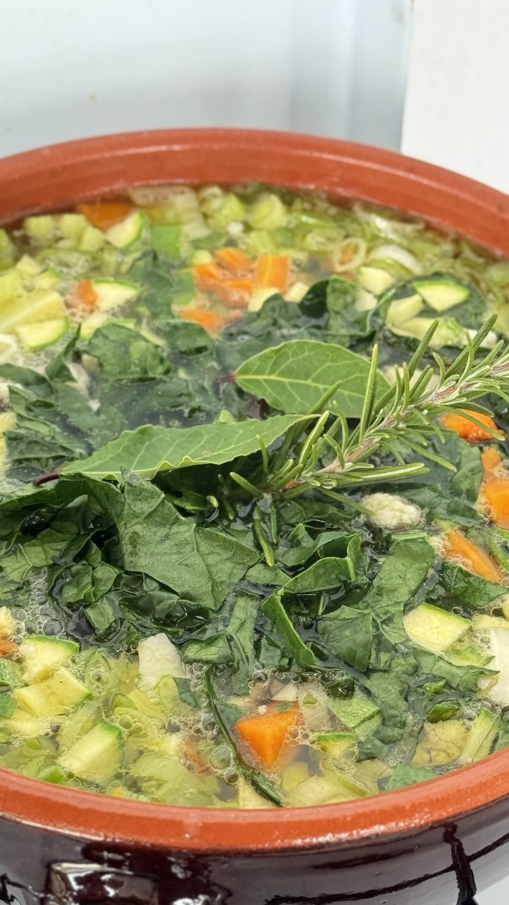 pentola di minestrone di fine settembre
